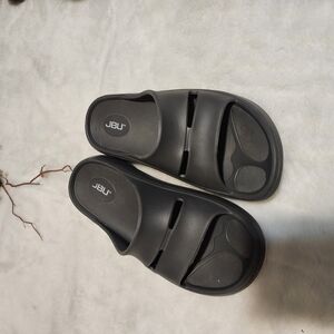 JBU Black Slide Sandals